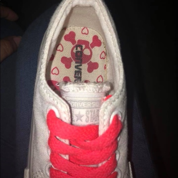 Toddler size 6 shoe bundle - Picture 2 of 3